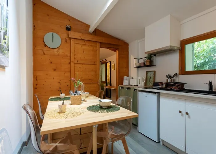 Chartreuse, Clim, Parking, Terrasse Au Calme *