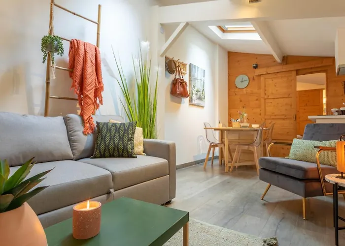 Chartreuse, Clim, Parking, Terrasse Au Calme